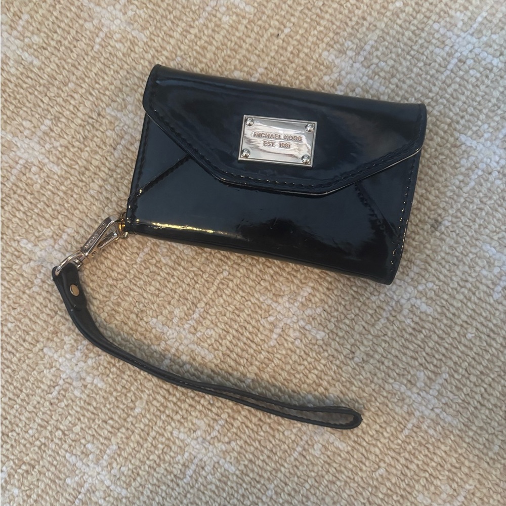 BRAND NEW MICHALE KORS WRIST WALLET